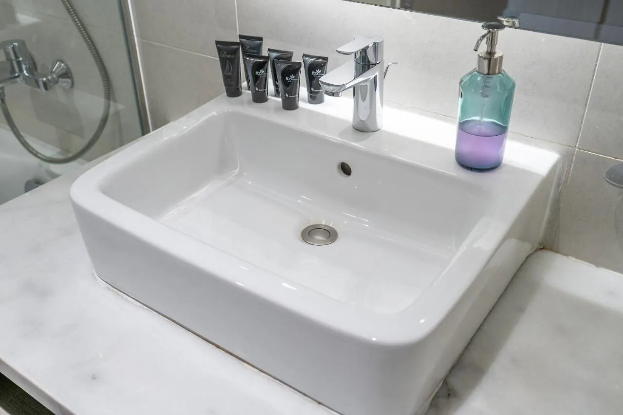 Spectacular Burj Khalifa View Service Apartment 迪拜