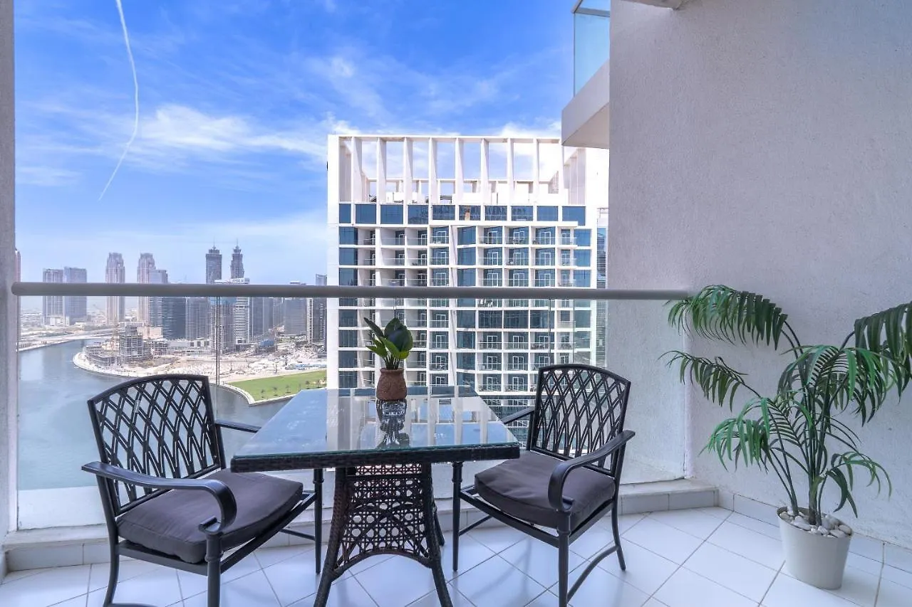 Spectacular Burj Khalifa View Service Apartment Dubai United Arab Emirates