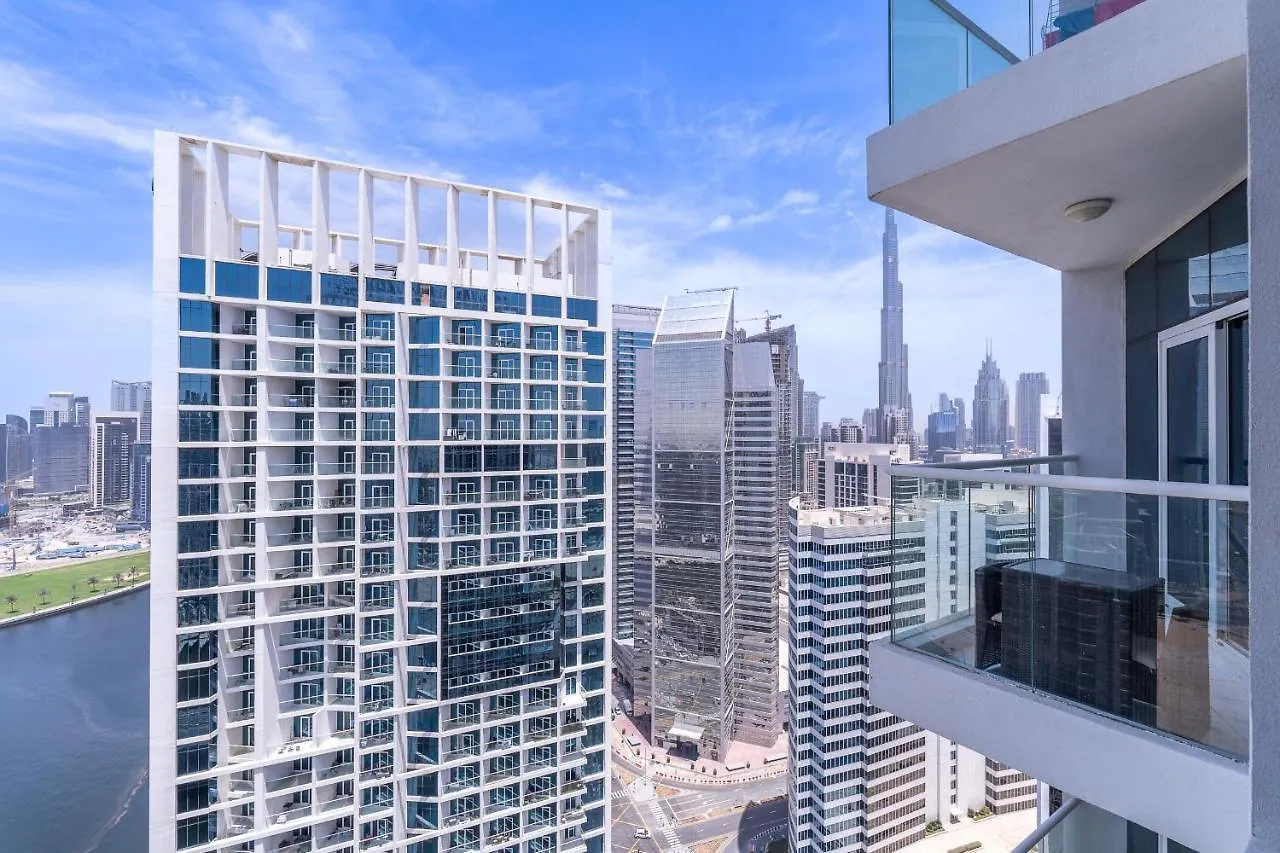 Spectacular Burj Khalifa View Service Apartment Dubai