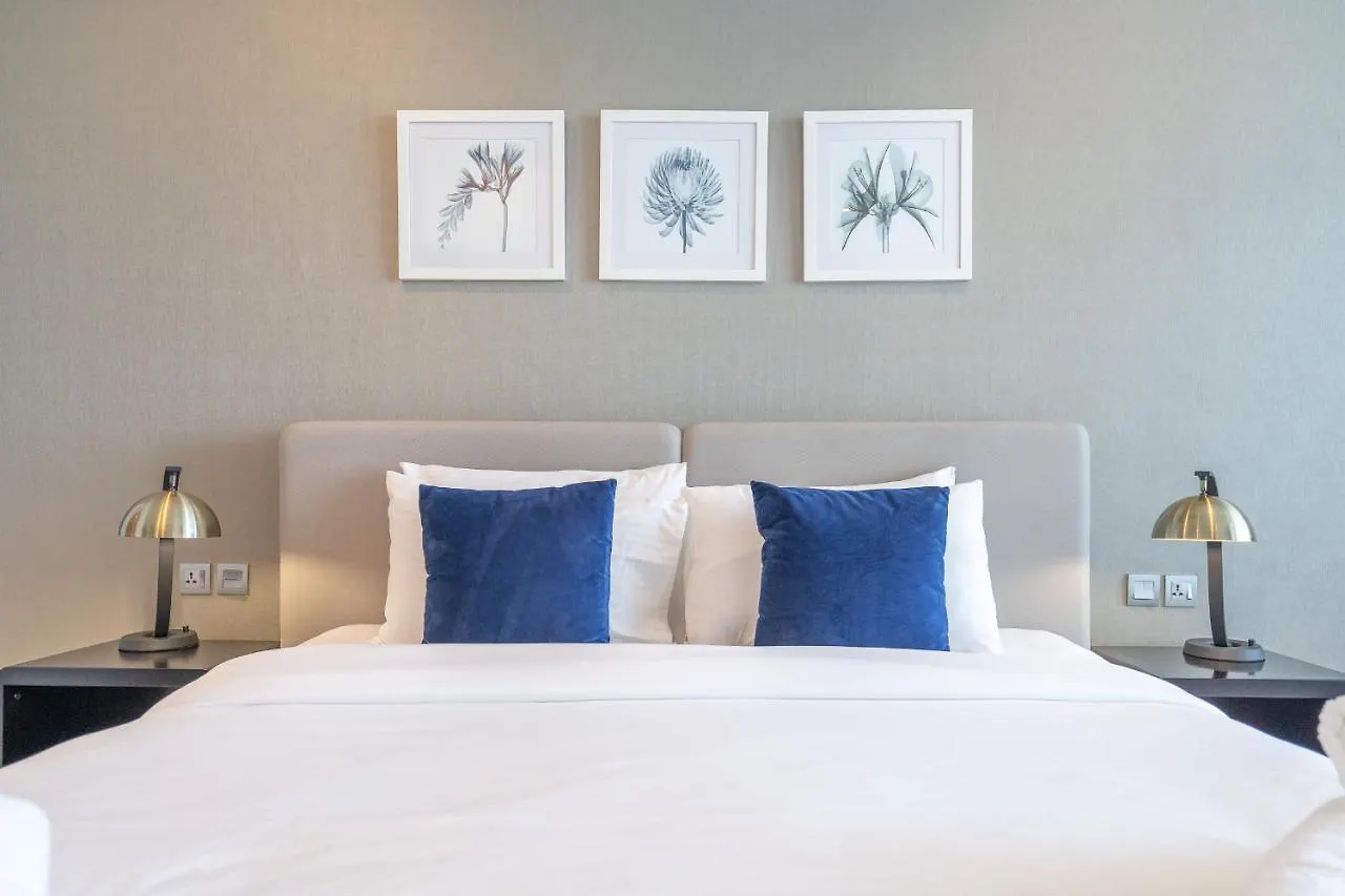 Spectacular Burj Khalifa View Service Apartment Dubai United Arab Emirates